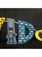 Dundi betűs girland Batman témájú mintával