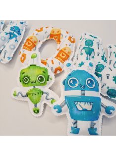 Dundi betűs girland robotos mintával
