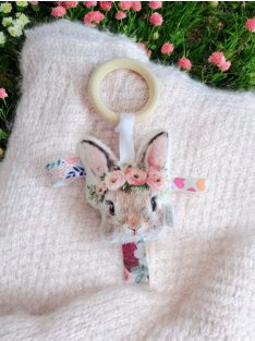 Fa karikás rágó - nyuszi