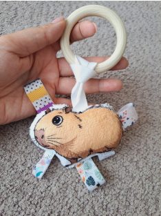 Fa karikás rágóka - capybara