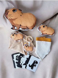 Capybara mini szundipajti 