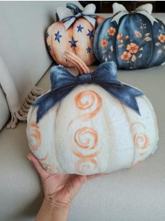 Őszi dekoráció - tök formapárna fehér 